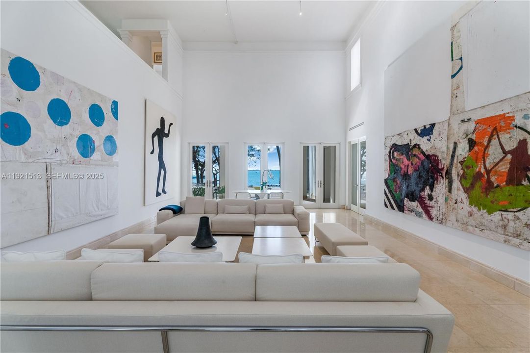 待售: $26,000,000 (3 贝兹, 4 浴室, 10926 平方英尺)