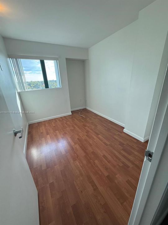 For Rent: $1,500 (1 beds, 1 baths, 500 Square Feet)
