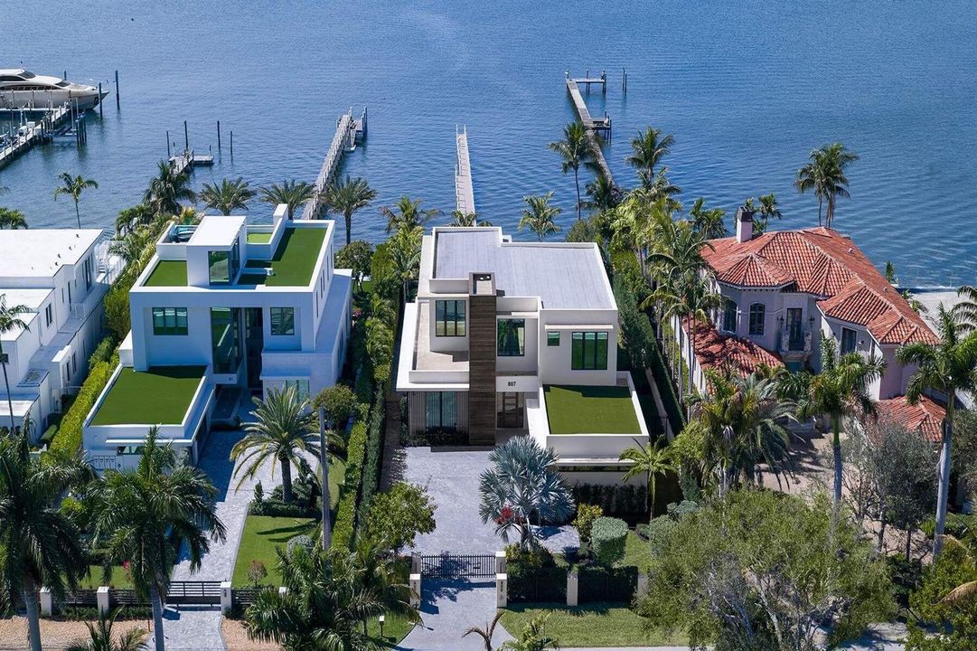 807 N Atlantic Drive - LTRE8W(55)