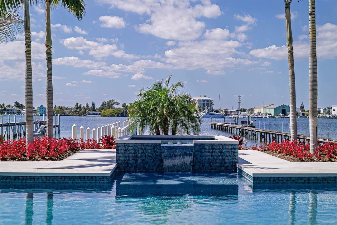 807 N Atlantic Drive - LTRE8W(46)