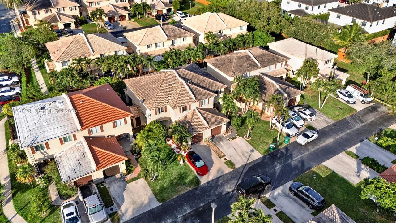 For Sale: $539,000 (3 beds, 2 baths, 1160 Square Feet)