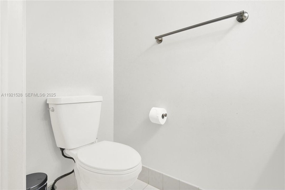 For Sale: $539,000 (3 beds, 2 baths, 1160 Square Feet)