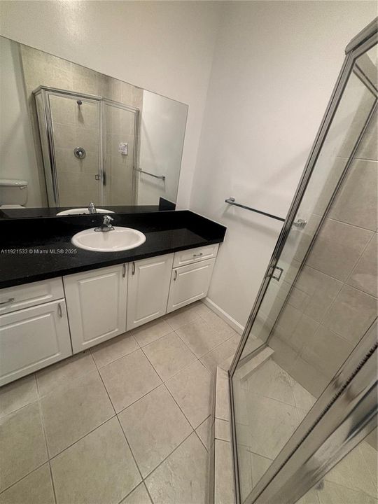 En Renta: $2,550 (3 camas, 2 baños, 1377 Pies cuadrados)