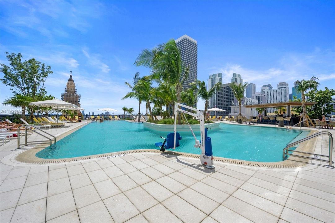 На продажу: $1,350,000 (3 спален, 3 ванн, 0 Квадратных фут)