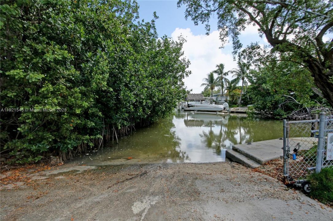 neighborhood boat dock
