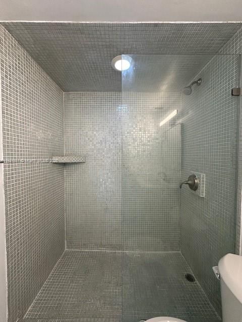 Recently Rented: $2,400 (1 beds, 1 baths, 581 Square Feet)