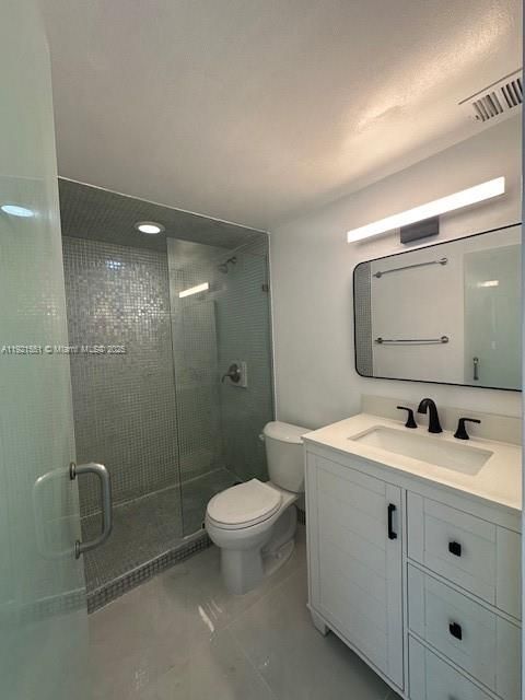 Recently Rented: $2,400 (1 beds, 1 baths, 581 Square Feet)