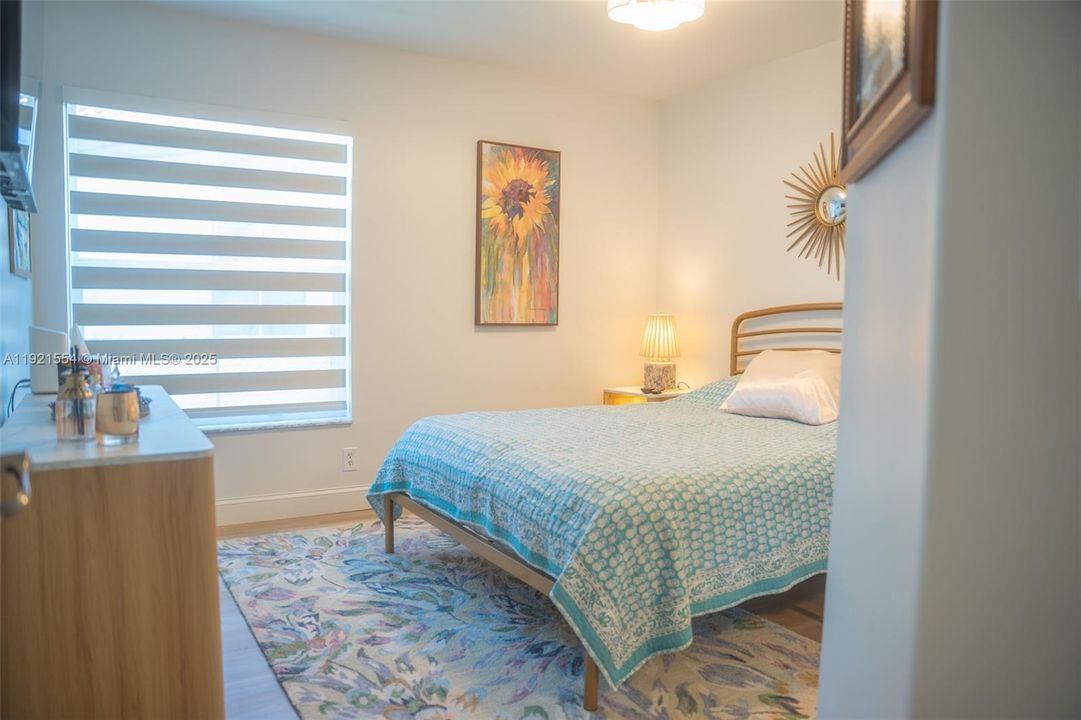 出租: $4,150 (3 贝兹, 2 浴室, 1859 平方英尺)