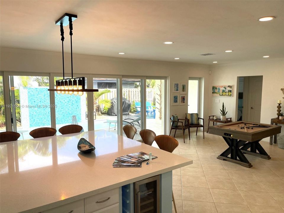 For Sale: $1,450,000 (3 beds, 2 baths, 1889 Square Feet)