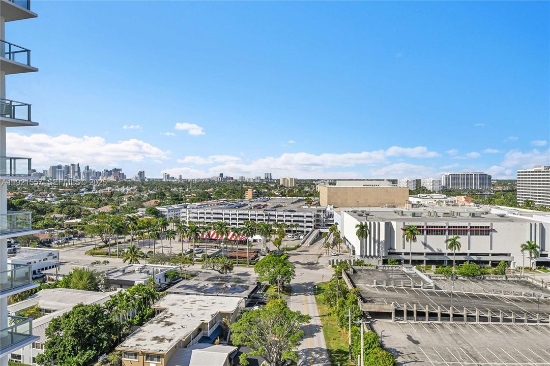 待售: $899,000 (2 贝兹, 2 浴室, 1620 平方英尺)