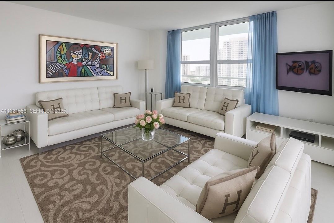 For Sale: $1,790,000 (2 beds, 2 baths, 1147 Square Feet)