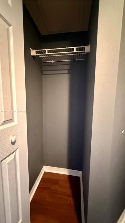 For Rent: $2,150 (2 beds, 2 baths, 1014 Square Feet)