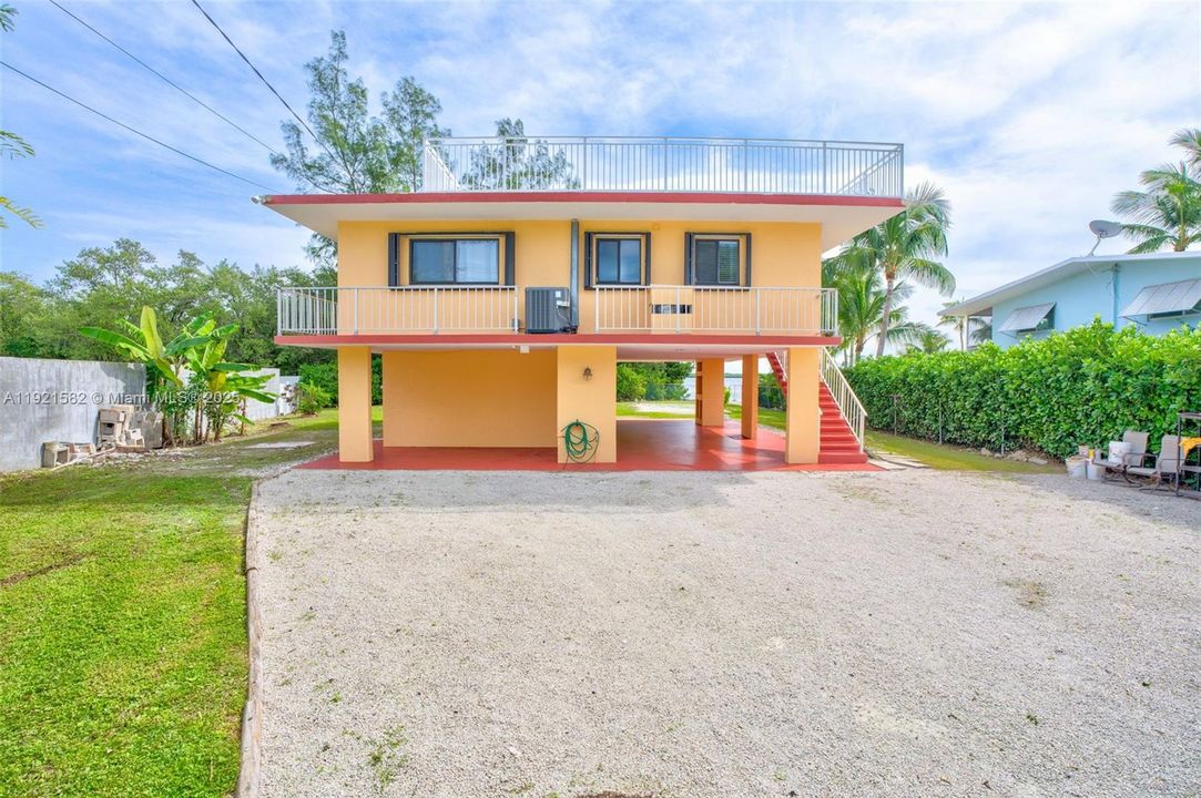 待售: $975,000 (3 贝兹, 2 浴室, 1122 平方英尺)