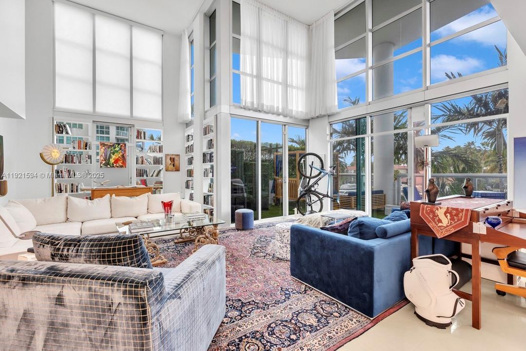 For Sale: $1,650,000 (4 beds, 4 baths, 3142 Square Feet)