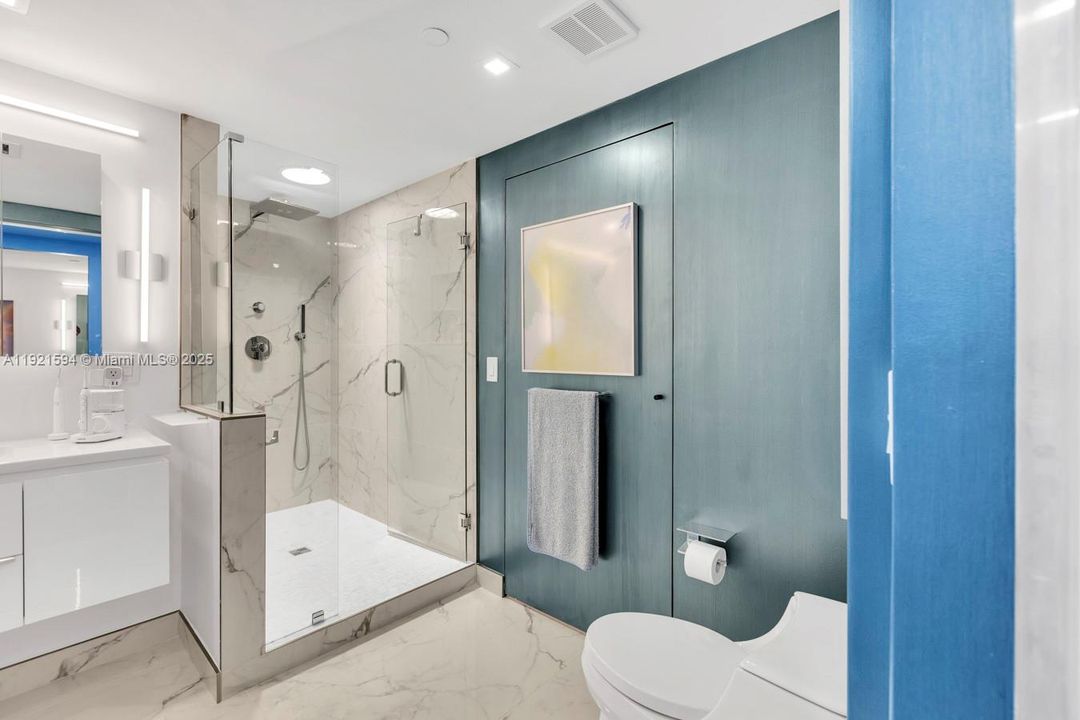 For Sale: $1,650,000 (4 beds, 4 baths, 3142 Square Feet)