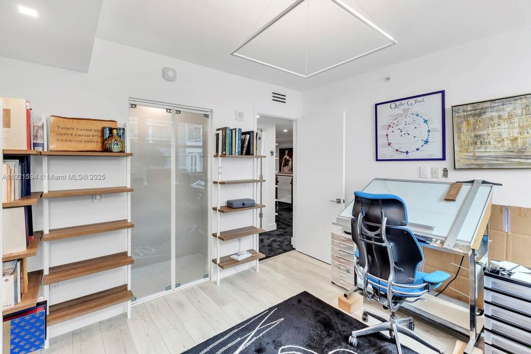 For Sale: $1,650,000 (4 beds, 4 baths, 3142 Square Feet)