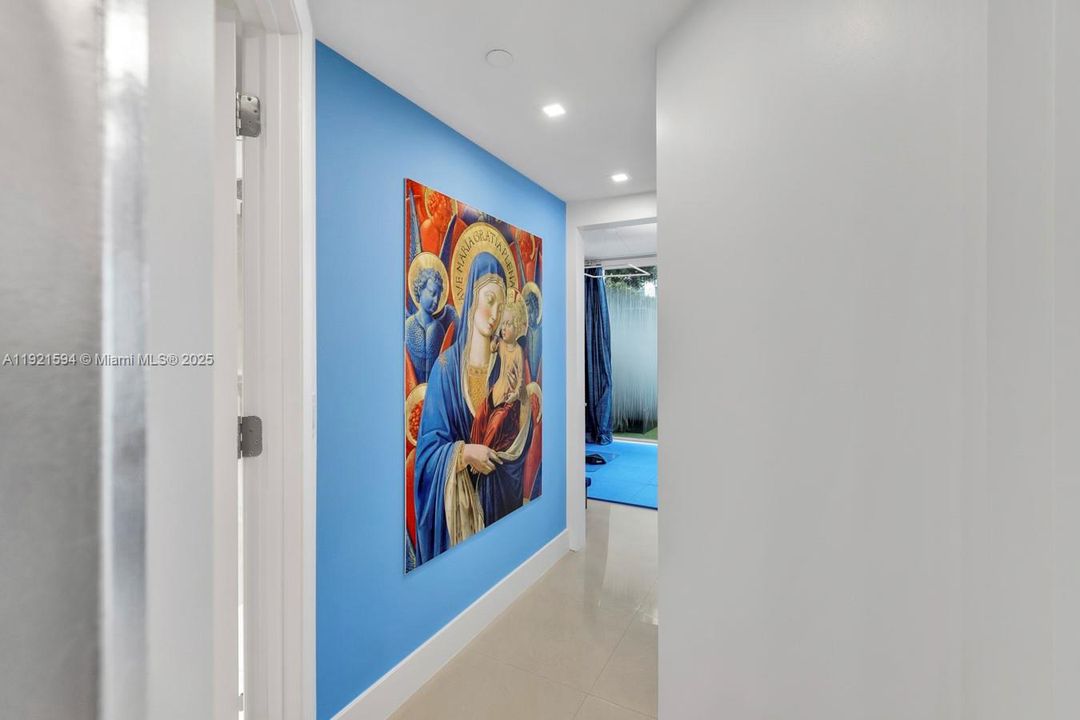 For Sale: $1,650,000 (4 beds, 4 baths, 3142 Square Feet)