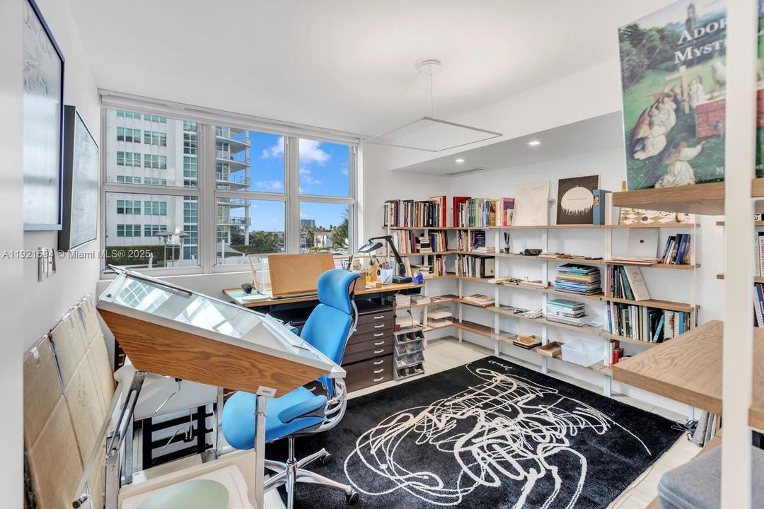 For Sale: $1,650,000 (4 beds, 4 baths, 3142 Square Feet)