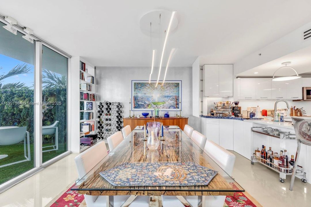 For Sale: $1,650,000 (4 beds, 4 baths, 3142 Square Feet)