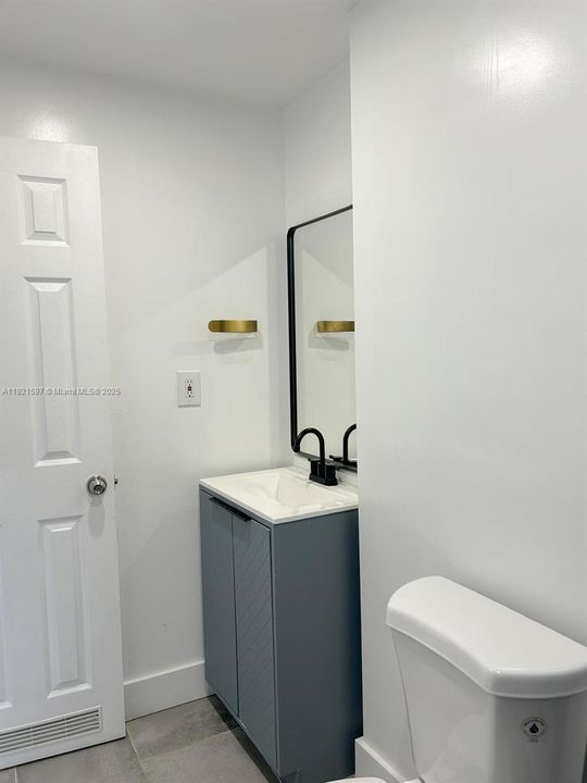 For Sale: $739,900 (0 beds, 0 baths, 1715 Square Feet)