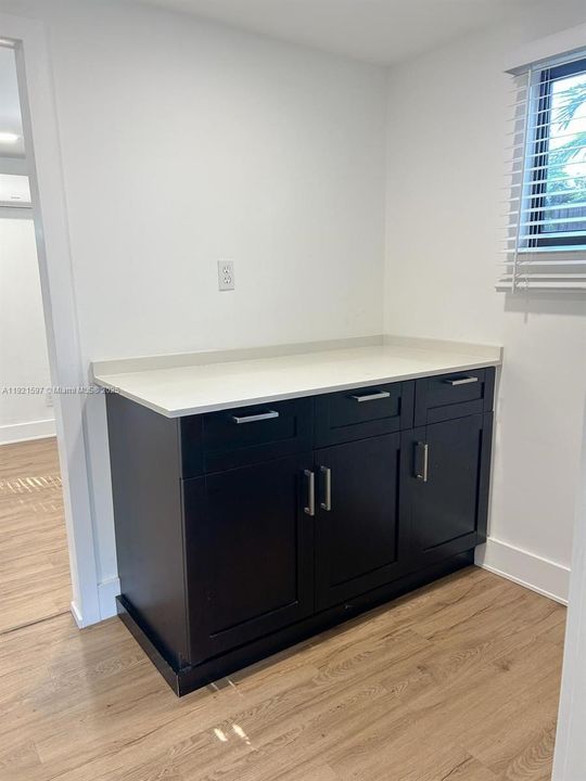 For Sale: $739,900 (0 beds, 0 baths, 1715 Square Feet)