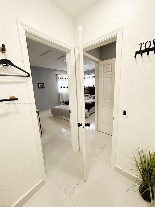 For Sale: $750,000 (4 beds, 3 baths, 2148 Square Feet)