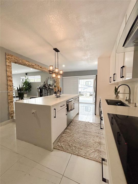 For Sale: $750,000 (4 beds, 3 baths, 2148 Square Feet)