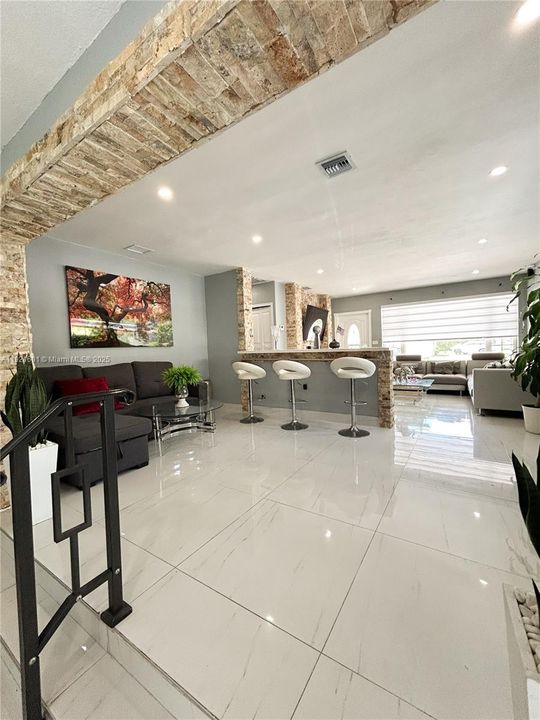 For Sale: $750,000 (4 beds, 3 baths, 2148 Square Feet)