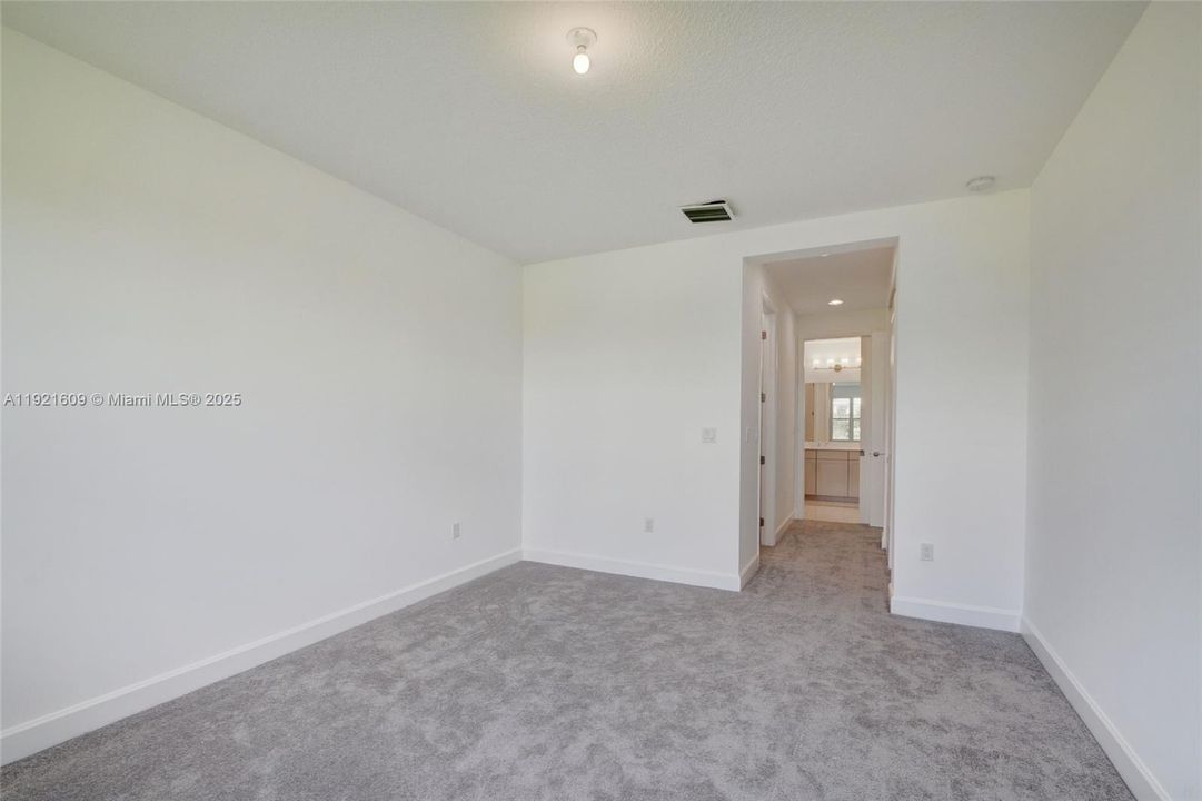 For Sale: $767,000 (4 beds, 3 baths, 2396 Square Feet)