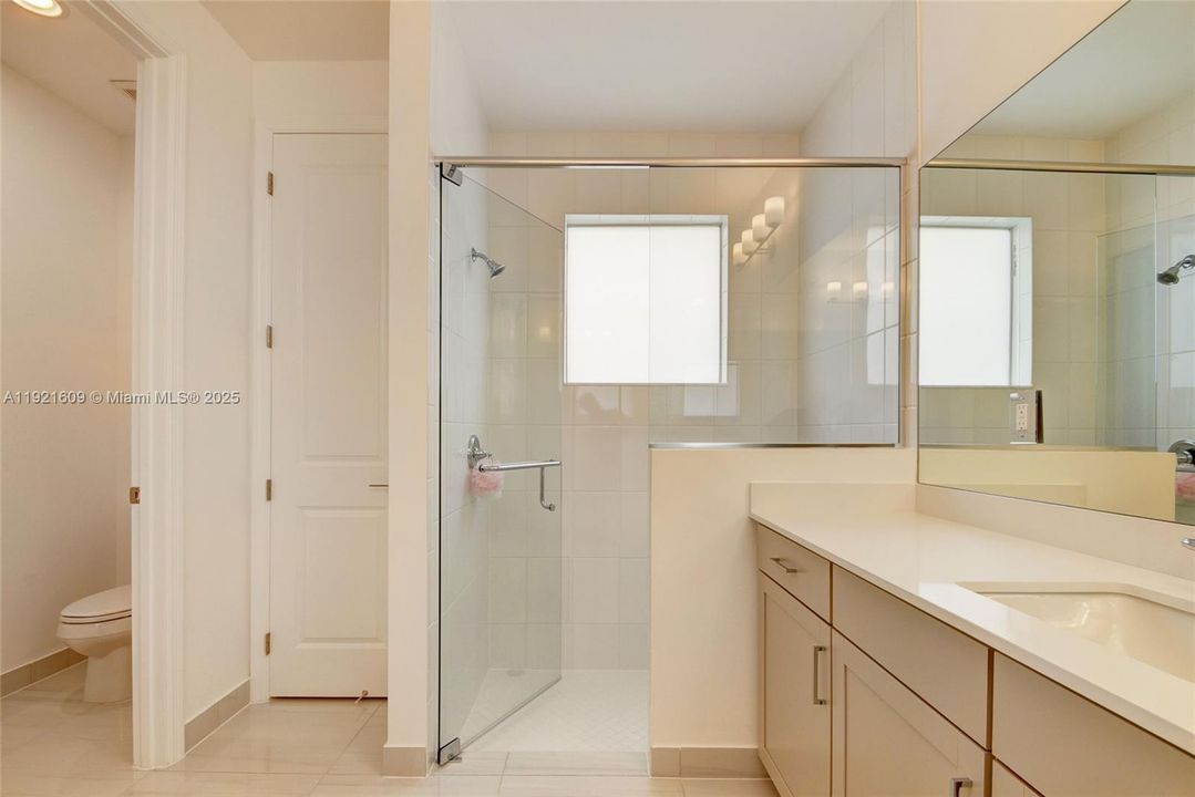 For Sale: $767,000 (4 beds, 3 baths, 2396 Square Feet)