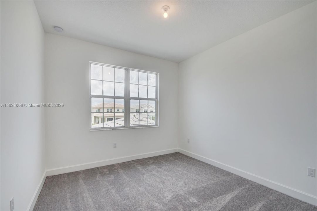 For Sale: $767,000 (4 beds, 3 baths, 2396 Square Feet)