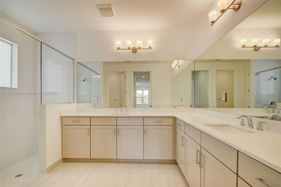 For Sale: $767,000 (4 beds, 3 baths, 2396 Square Feet)