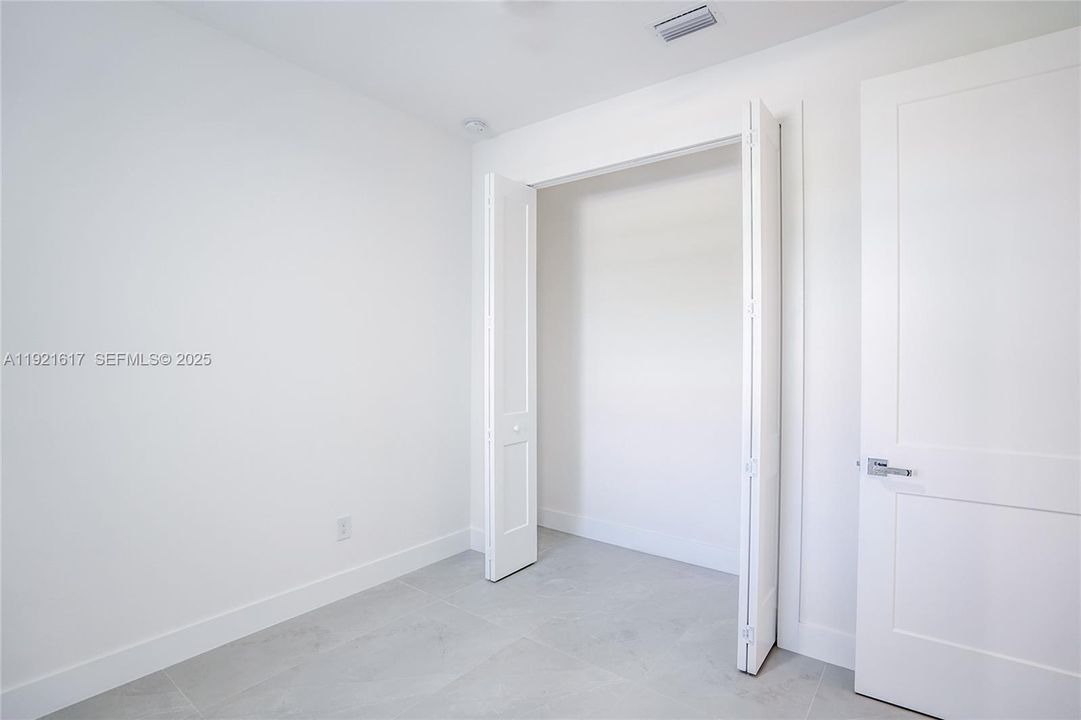 For Sale: $524,900 (3 beds, 2 baths, 1471 Square Feet)