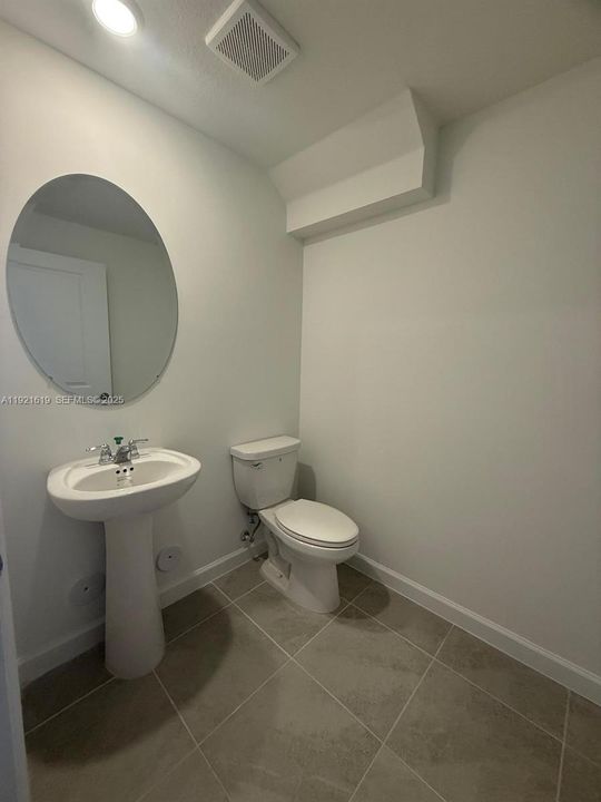 En Renta: $3,000 (3 camas, 2 baños, 1828 Pies cuadrados)