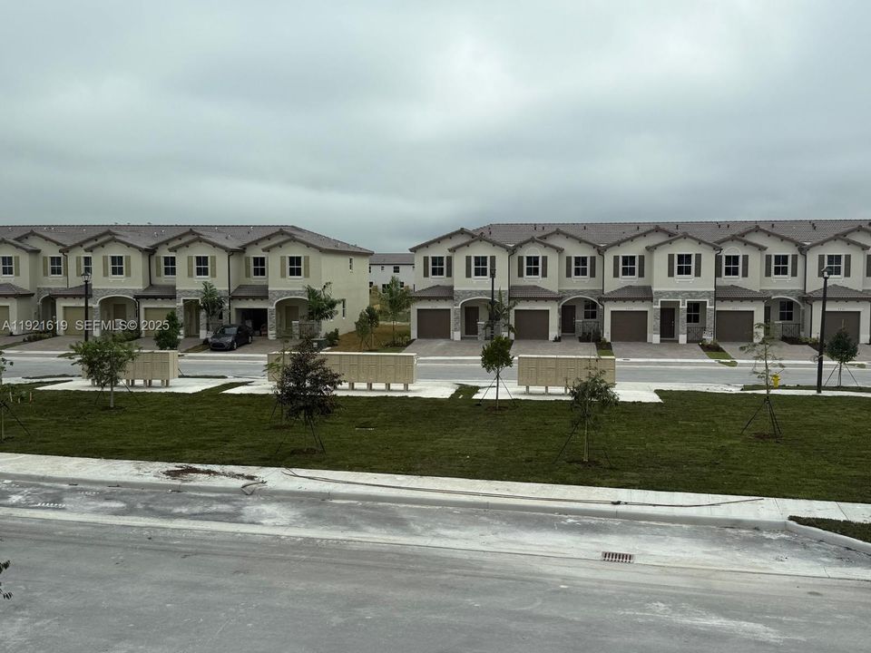 En Renta: $3,000 (3 camas, 2 baños, 1828 Pies cuadrados)