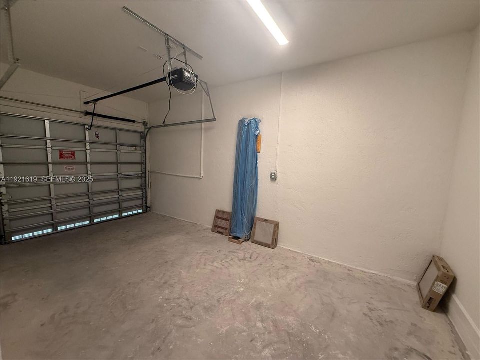 En Renta: $3,000 (3 camas, 2 baños, 1828 Pies cuadrados)