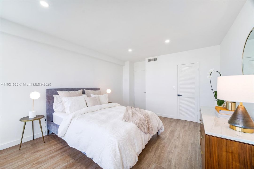 待售: $575,000 (1 贝兹, 1 浴室, 788 平方英尺)