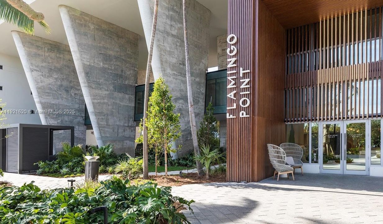 待售: $575,000 (1 贝兹, 1 浴室, 788 平方英尺)