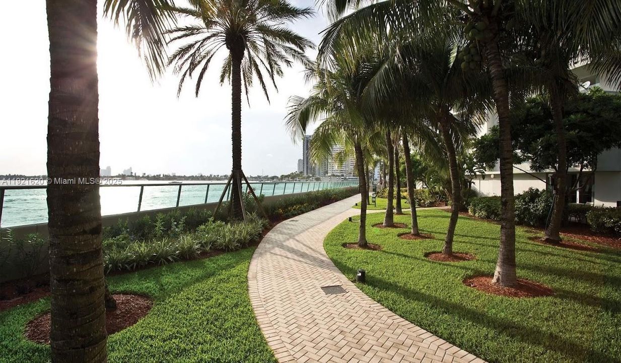 待售: $575,000 (1 贝兹, 1 浴室, 788 平方英尺)