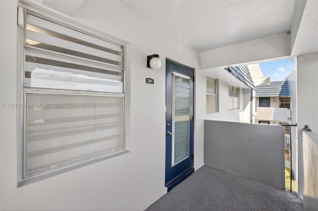 En Venta: $129,000 (2 camas, 2 baños, 930 Pies cuadrados)