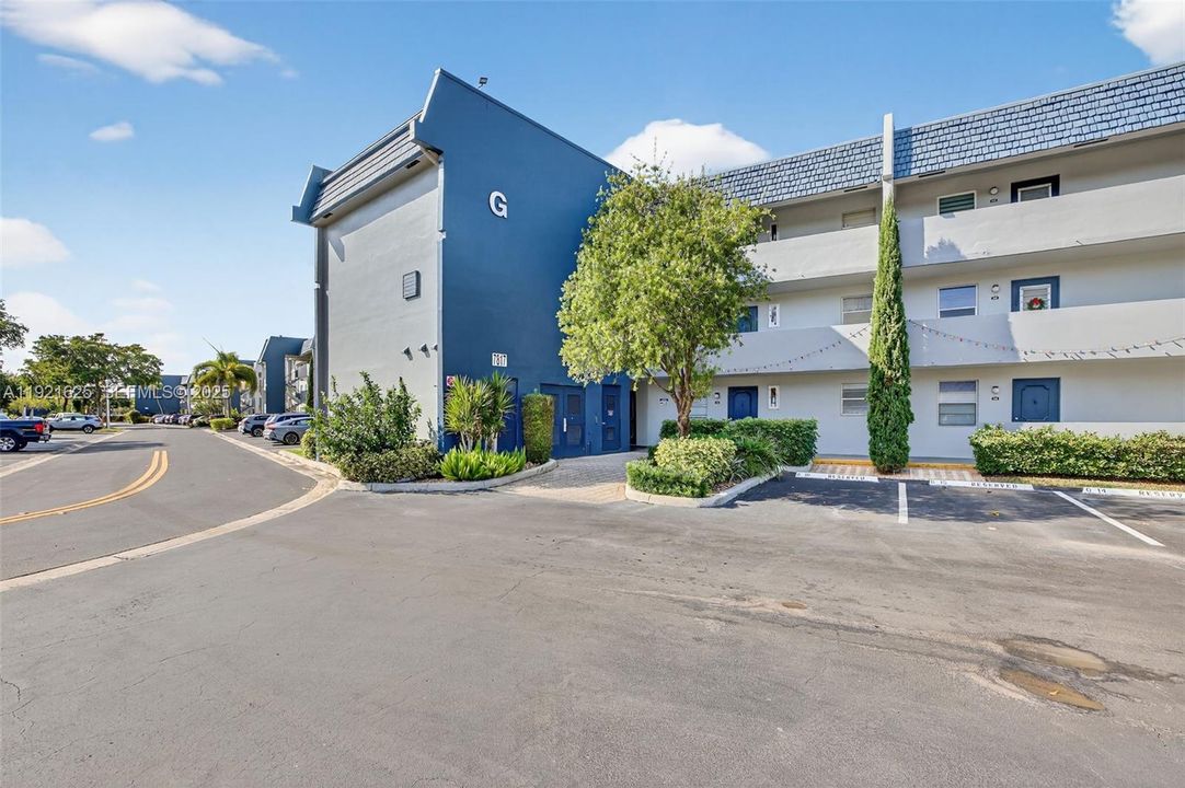 En Venta: $129,000 (2 camas, 2 baños, 930 Pies cuadrados)