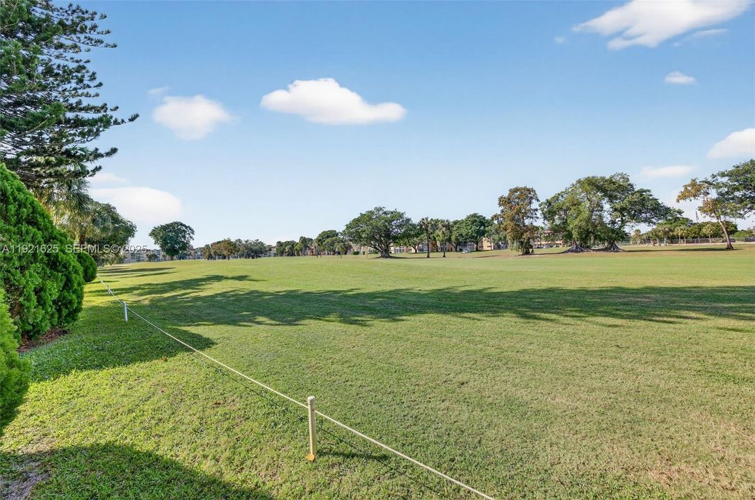 En Venta: $129,000 (2 camas, 2 baños, 930 Pies cuadrados)