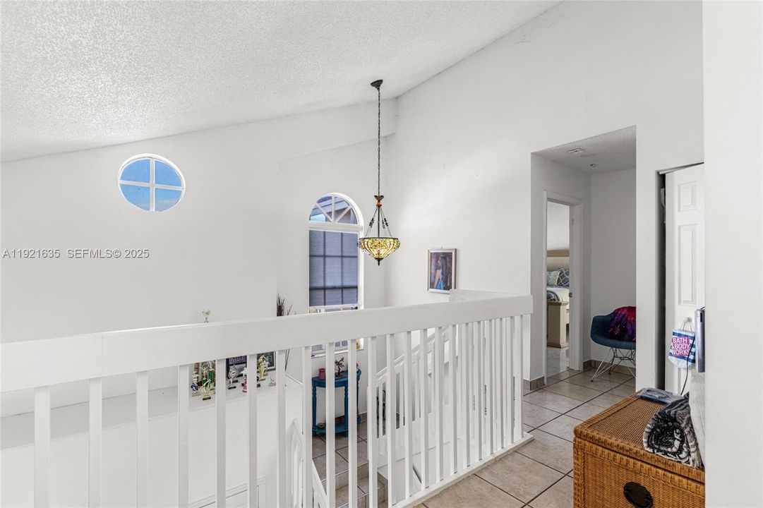 For Sale: $675,000 (3 beds, 2 baths, 1829 Square Feet)