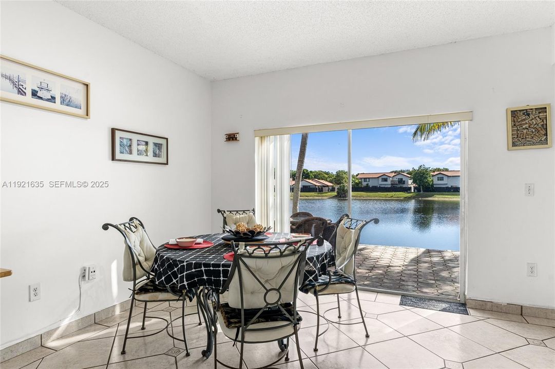 For Sale: $675,000 (3 beds, 2 baths, 1829 Square Feet)