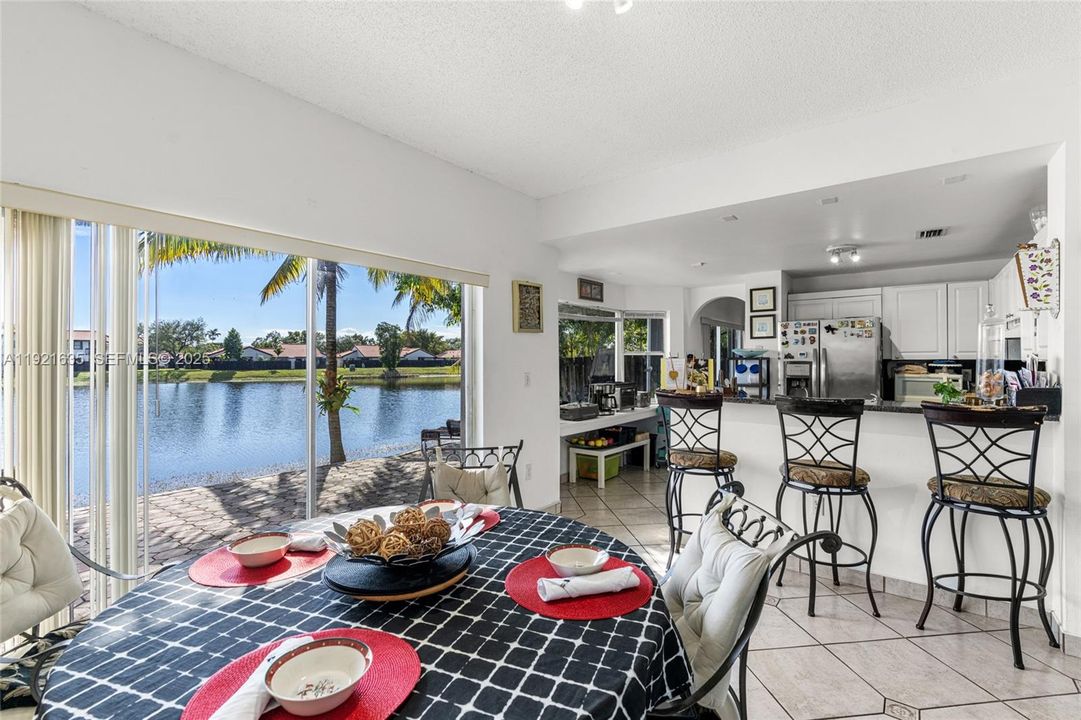 For Sale: $675,000 (3 beds, 2 baths, 1829 Square Feet)