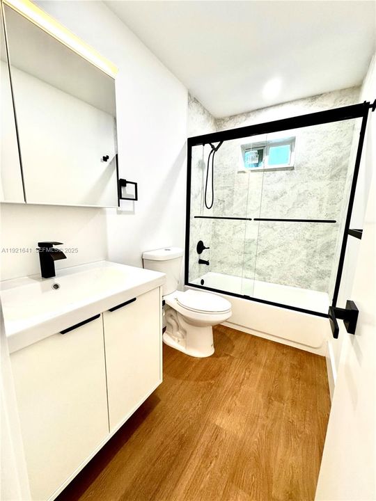 В аренду: $2,500 (2 спален, 2 ванн, 3937 Квадратных фут)