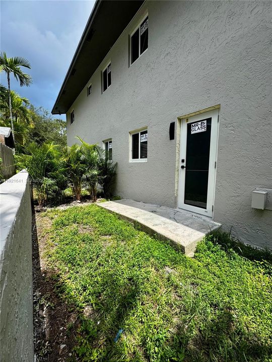 В аренду: $2,500 (2 спален, 2 ванн, 3937 Квадратных фут)