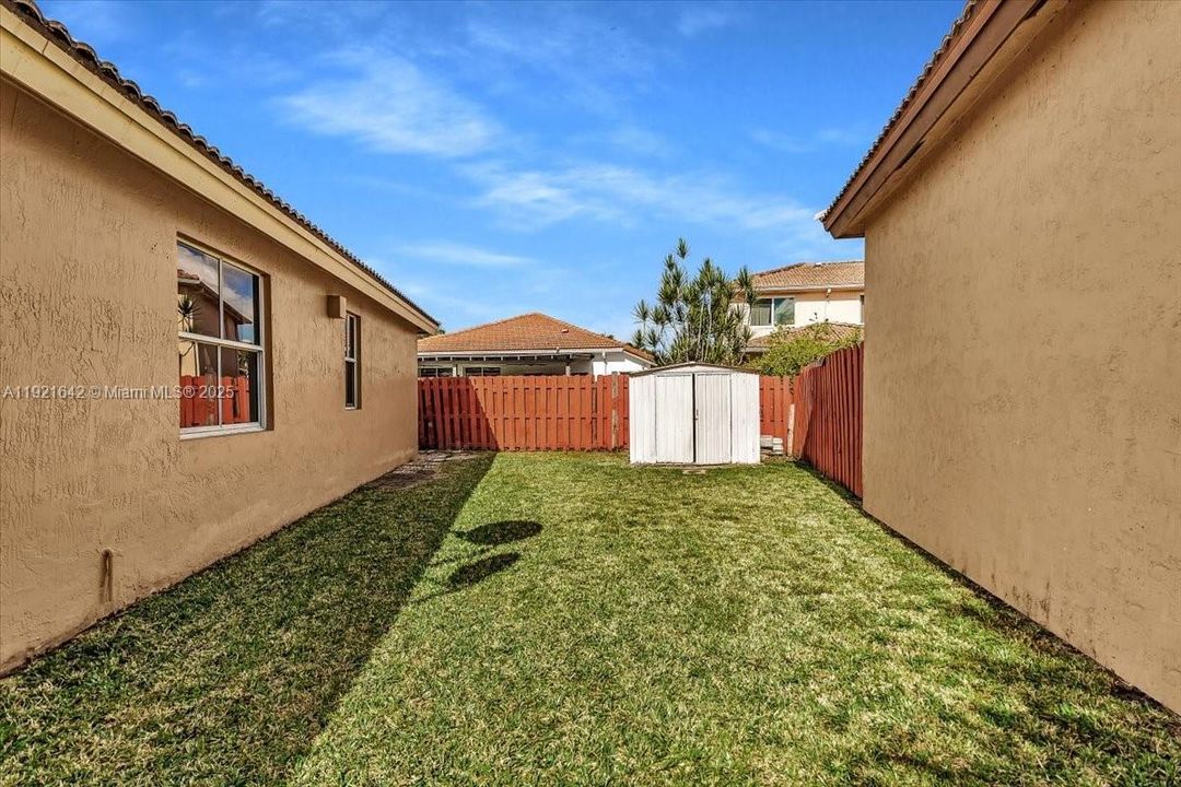 For Sale: $680,000 (4 beds, 2 baths, 1837 Square Feet)