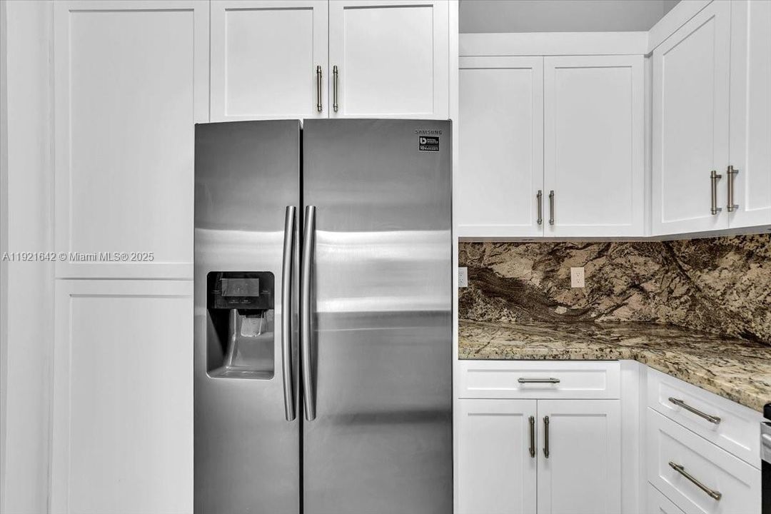 For Sale: $680,000 (4 beds, 2 baths, 1837 Square Feet)