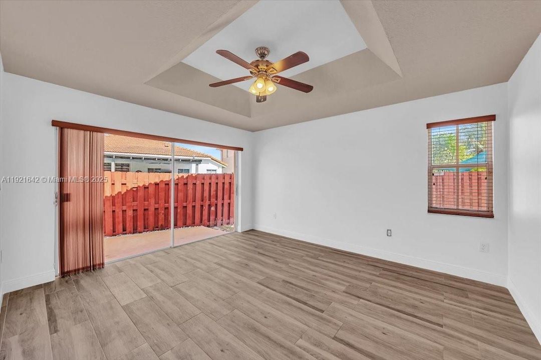 For Sale: $680,000 (4 beds, 2 baths, 1837 Square Feet)